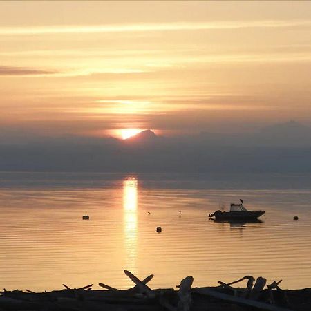 Camano Island Waterfront Vacation Rental מראה חיצוני תמונה