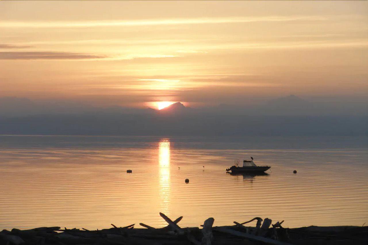 Camano Island Waterfront Vacation Rental מראה חיצוני תמונה